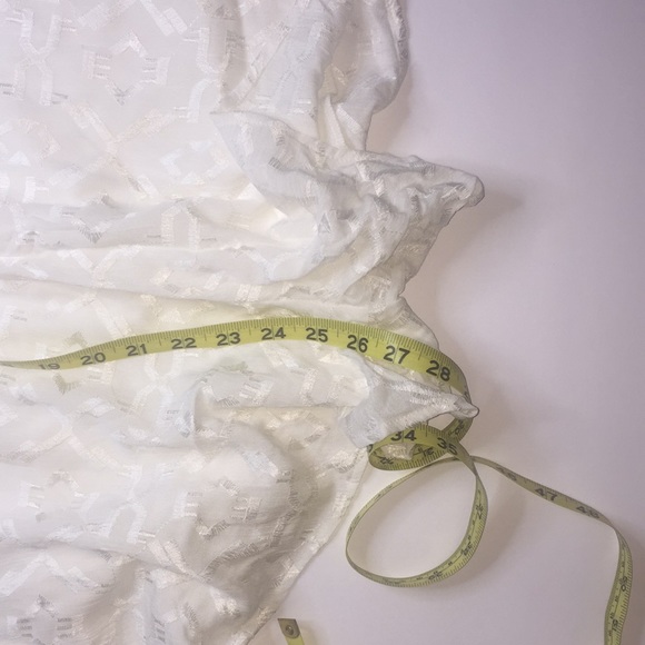 Ivory shorts Romper tank top with front tie - Picture 12 of 16